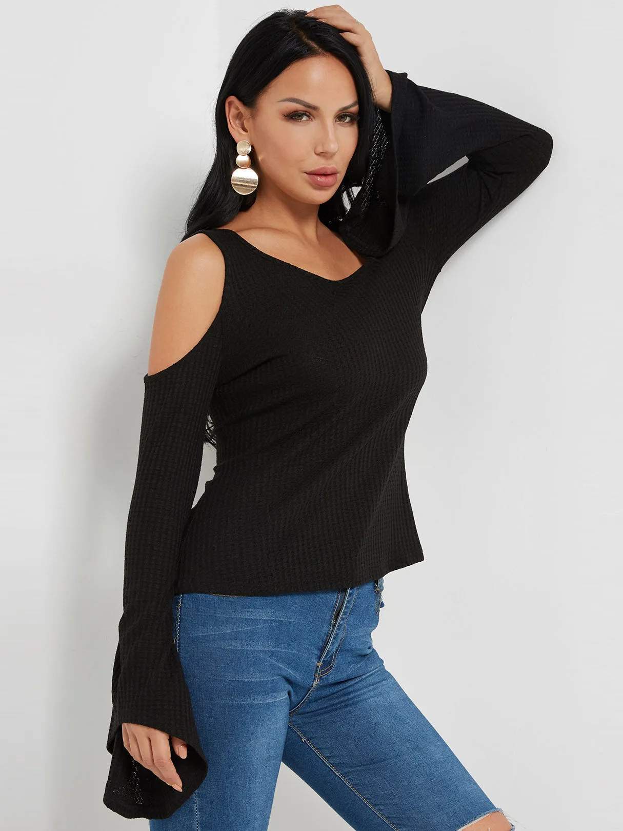 Custom Cold Shoulder Plain Long Sleeve Black Fashion Tee