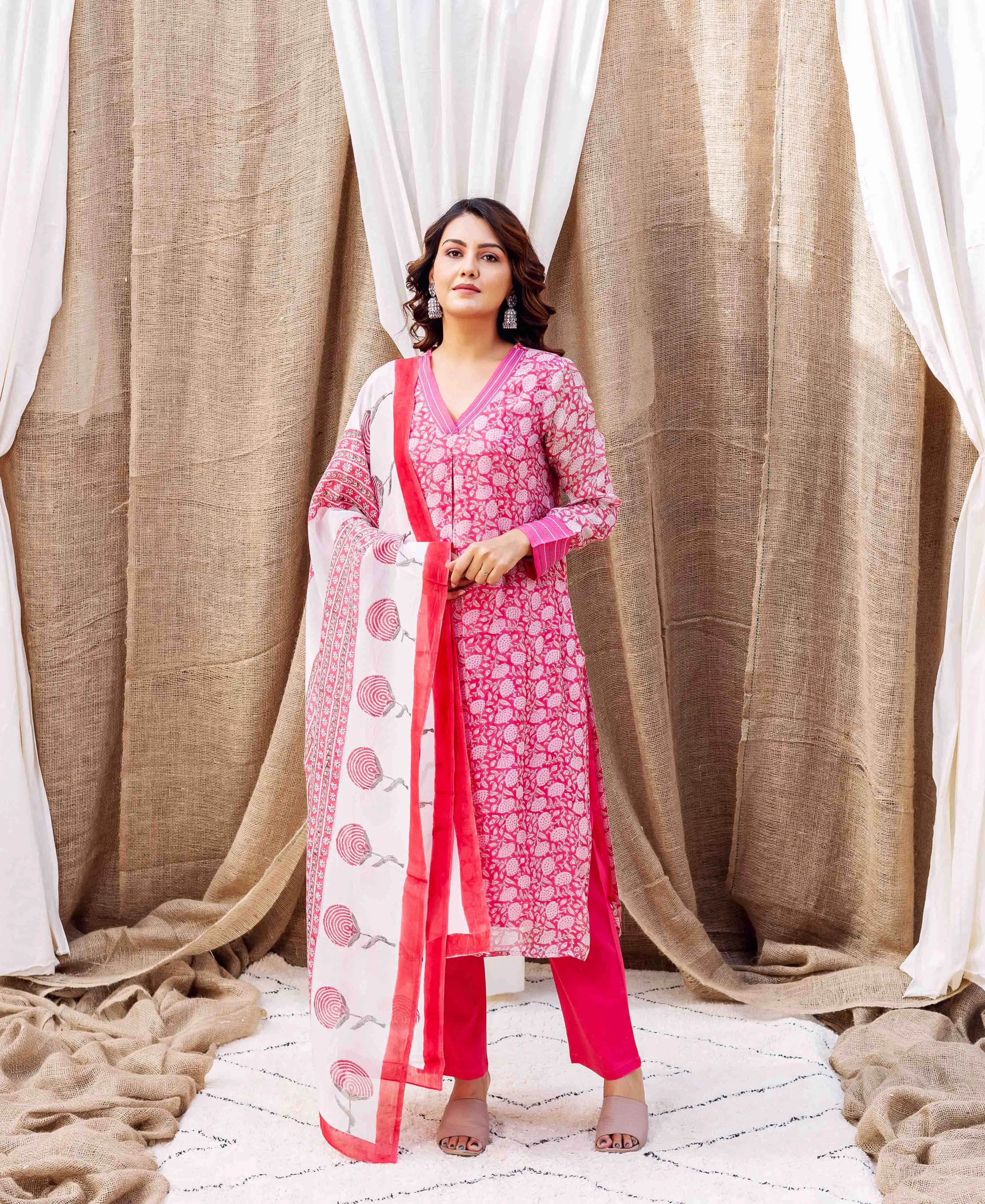 Naina's Pink Hand Printed Organza Kurta