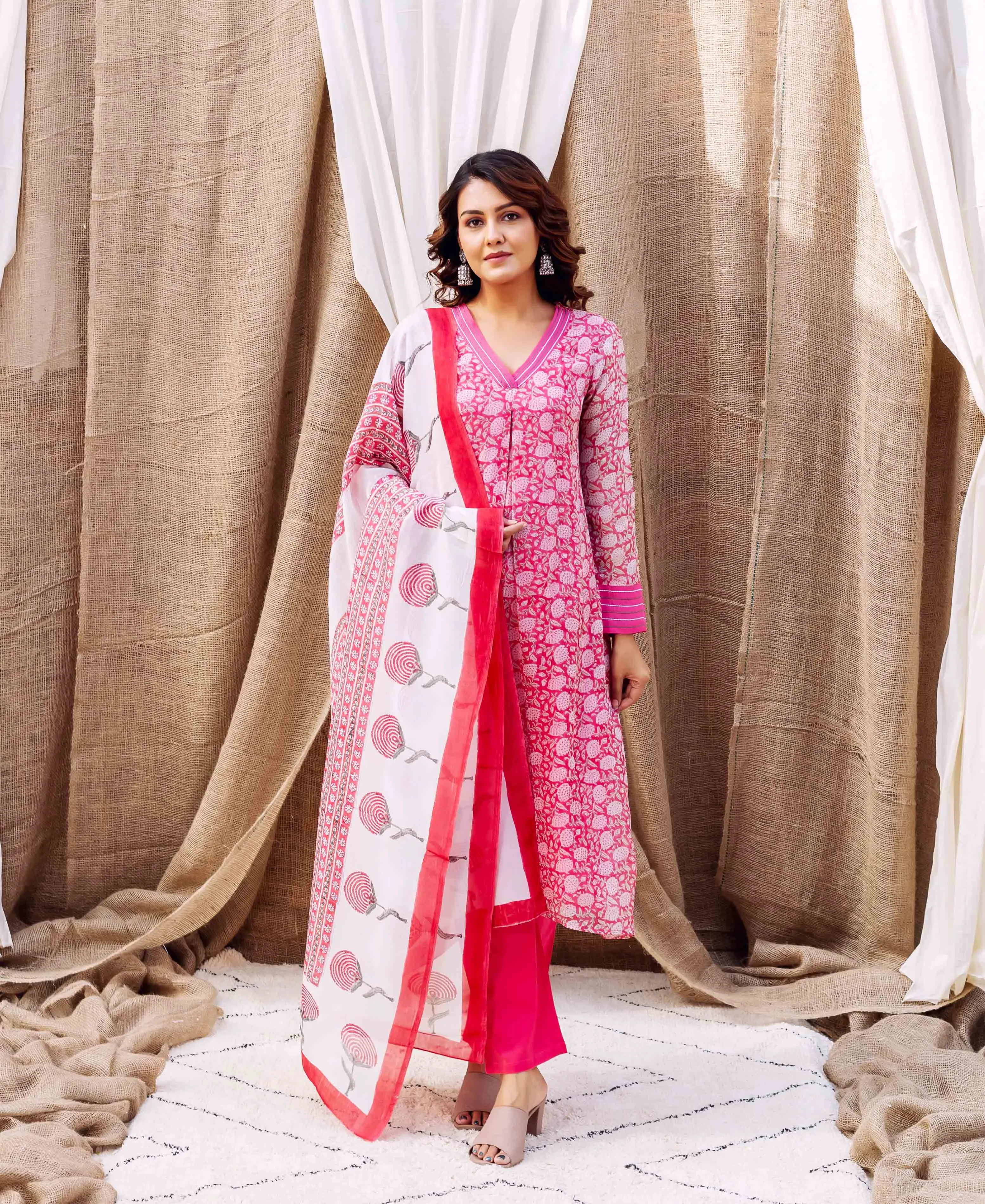 Naina's Pink Hand Printed Organza Kurta