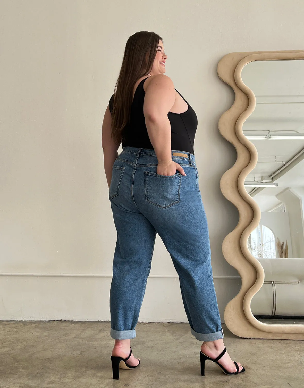 Plus Size Simple High Rise Mom Jeans