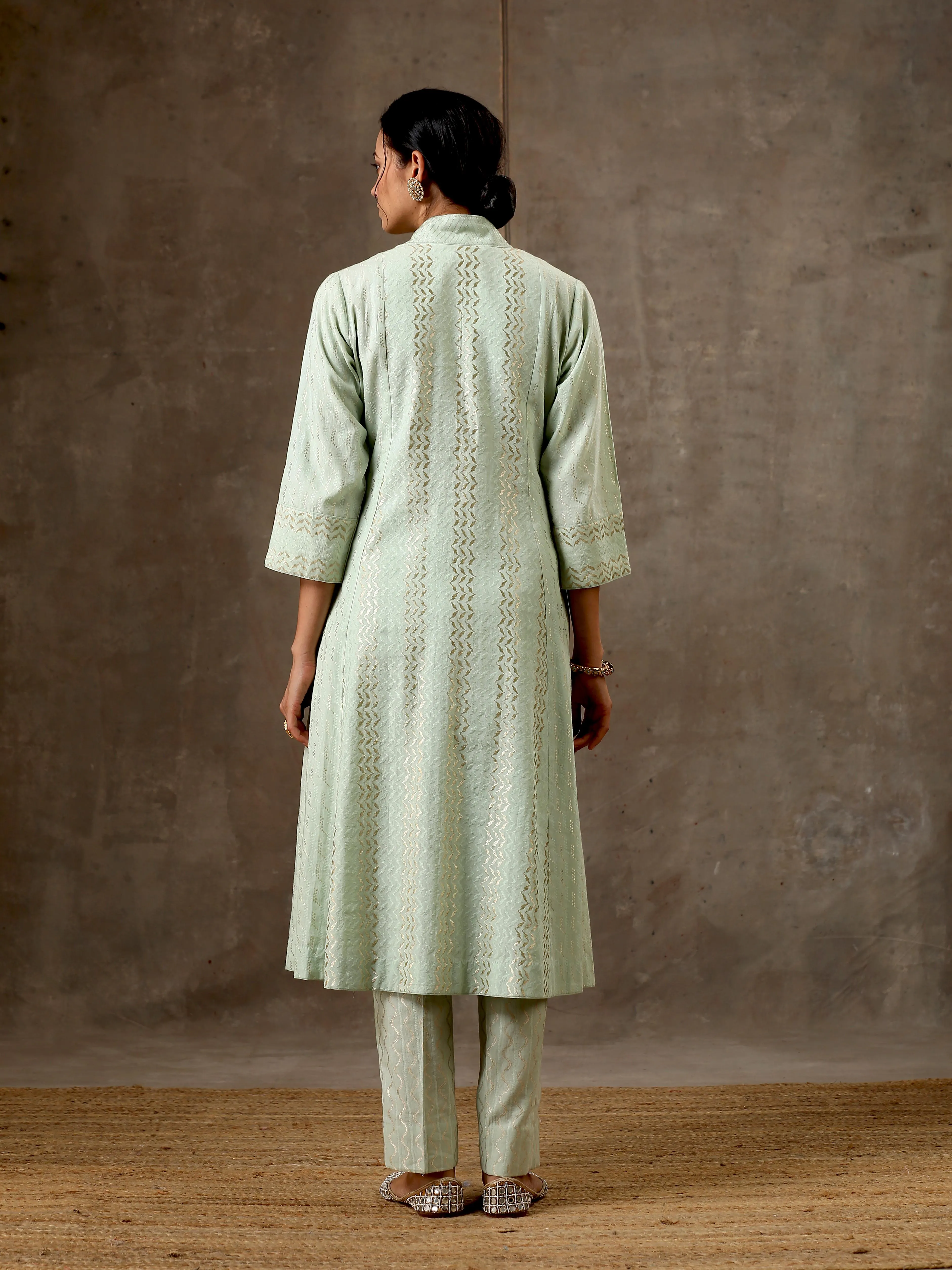 Woven Cotton Ensemble of 3 with Kota Dupatta - Pastel Green